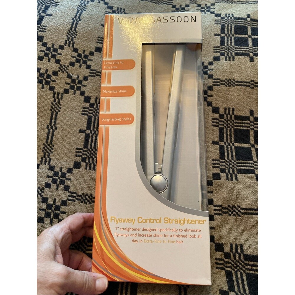 Vidal Sassoon Professional Ceramic Hair Straightener Flat Iron Gold Plates 1"